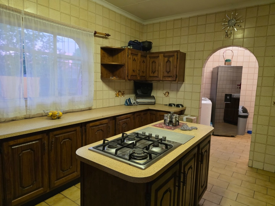 To Let 3 Bedroom Property for Rent in Vaalpark Free State